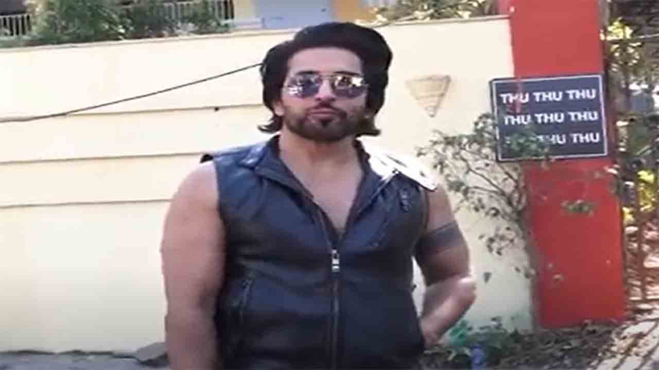 Bigg Boss 15: Vishal Kotian ने Karan Kundra और Tejasswi Prakash को किया Support? | FilmiBeat