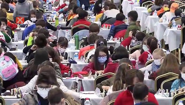 İşitme engelliler için satranç işaret dili sözlüğ!