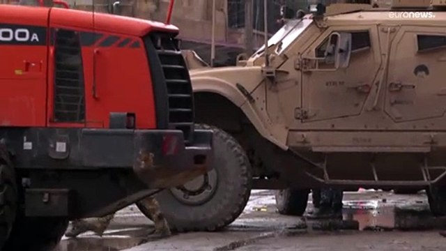 ارتفاع عدد القتلى في اشتباكات سجن الحسكة في سوريا إلى 332 واستمرار عملية تمشيط السجن ومحيطه