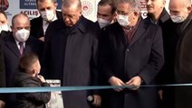 Cumhurbaşkanı'nın sahneye davet ettiği çocuk: Bay Kemal, Cumhurbaşkanı amcamın karşısında kim? O adam hain hain