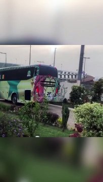 Can 2021 : jour de match l’arrivée de l’équipe du Sénégal au stade ahmadou ahidjo