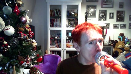 Wiwi égratigne "bring u down"