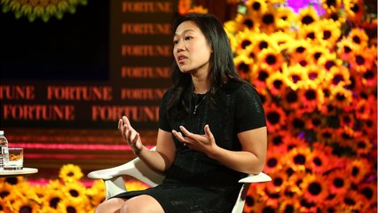 Tải video: GALA VIDEO - Qui est Priscilla Chan, la femme de Mark Zuckerberg ?