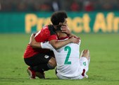عاجل| وفاة مشجع مغربي بسكتة قلبية لحظة هدف فوز مصر.. وتريزيجيه يرحل عن أستون فيلا