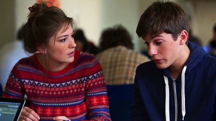 Typique Saison 1 - Blocus à la bibli. (EN)