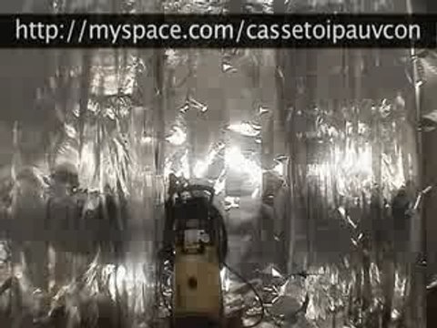 Sarkozy : casse toi pauvre con LE CLIP !!!