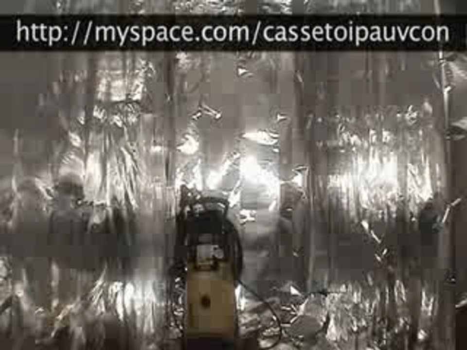 Sarkozy : casse toi pauvre con LE CLIP !!!