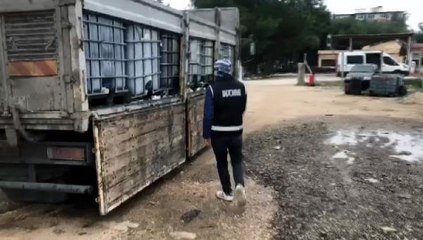 Adana'da kamyonda 26 bin litre kaçak akaryakıt ele geçirildi
