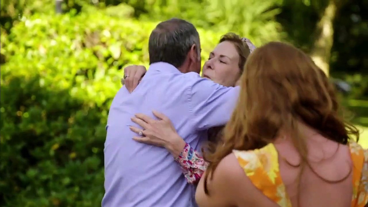 Keeping Up with the Aristocrats S01E01 2022