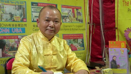 Hong Kong’s Temple Street fortune-teller predicts what’s ahead for the Year of the Tiger