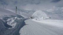 Doğu'daki 4 ilde 66 yerleşim birimine ulaşım sağlanamıyor