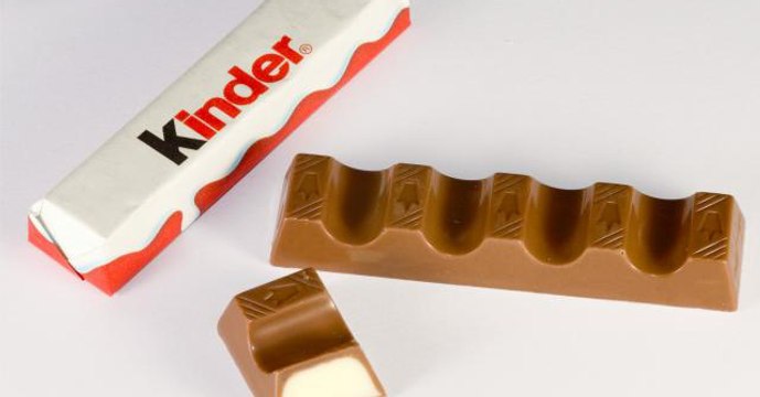 Kinder : des hydrocarbures et des substances cancérigènes découvertes dans les barres chocolatées !