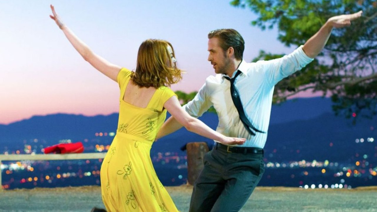 La La Land : Ryan Gosling chante pour Emma Stone dans la première bande-annonce