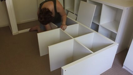 Cette femme réalise un sommier avec de simples étagères Ikea