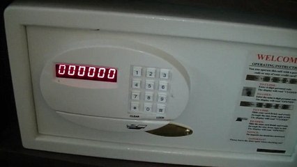 Découvrez pourquoi les coffres dans les chambres d'hôtel ne sont pas du tout fiables