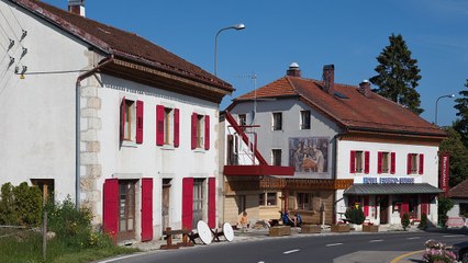 L'Arbézie : le seul hôtel au monde qui vous fait dormir dans deux pays différents !