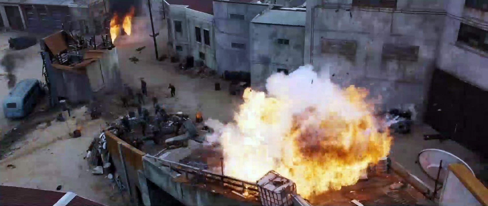 The Expendables 2 - Official Trailer #1