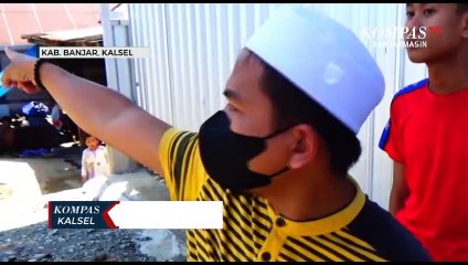 Ban Pecah, Mobil Dinas Camat Mataraman Tabrak Sebuah Truk