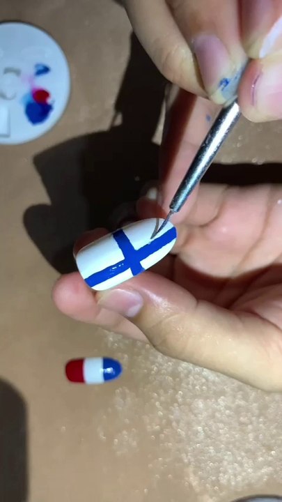 Tutorial mudah nail art cara membuat bendera part 2 