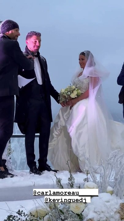 Mariage de Kevin Guedj et Carla Moreau sous la neige à Courchevel,le 31 janvier 2022