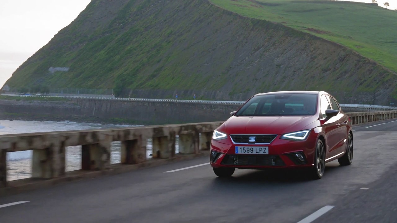 SEAT IBIZA Rouge Désir @SEATFrance