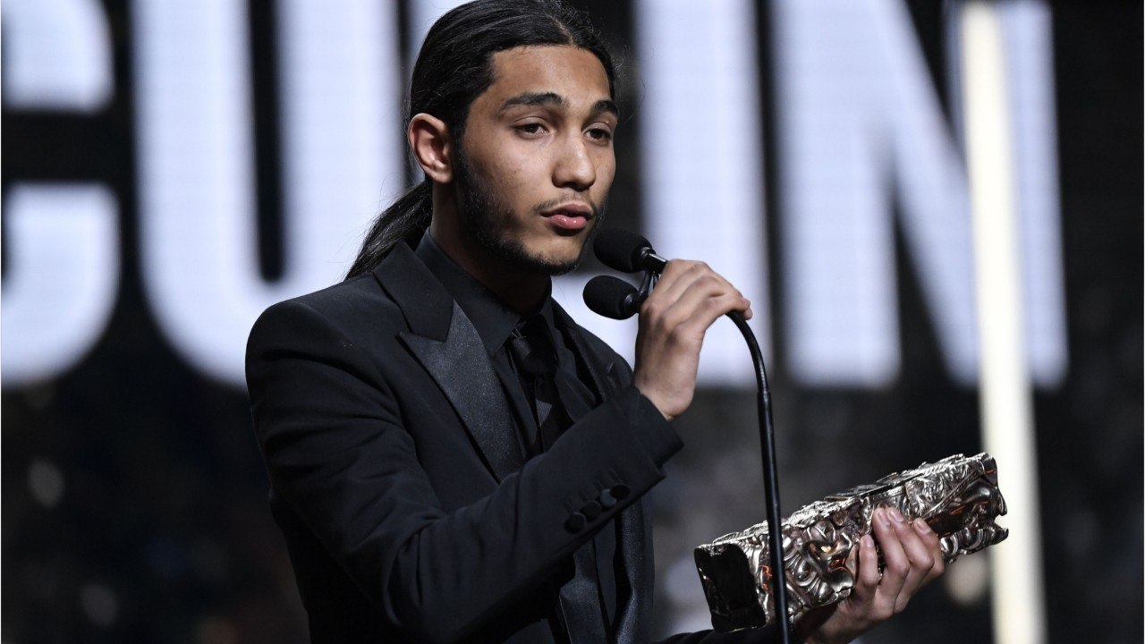 VOICI : Dylan Robert : le meilleur espoir masculin aux César 2019 a été condamné à trente mois de prison