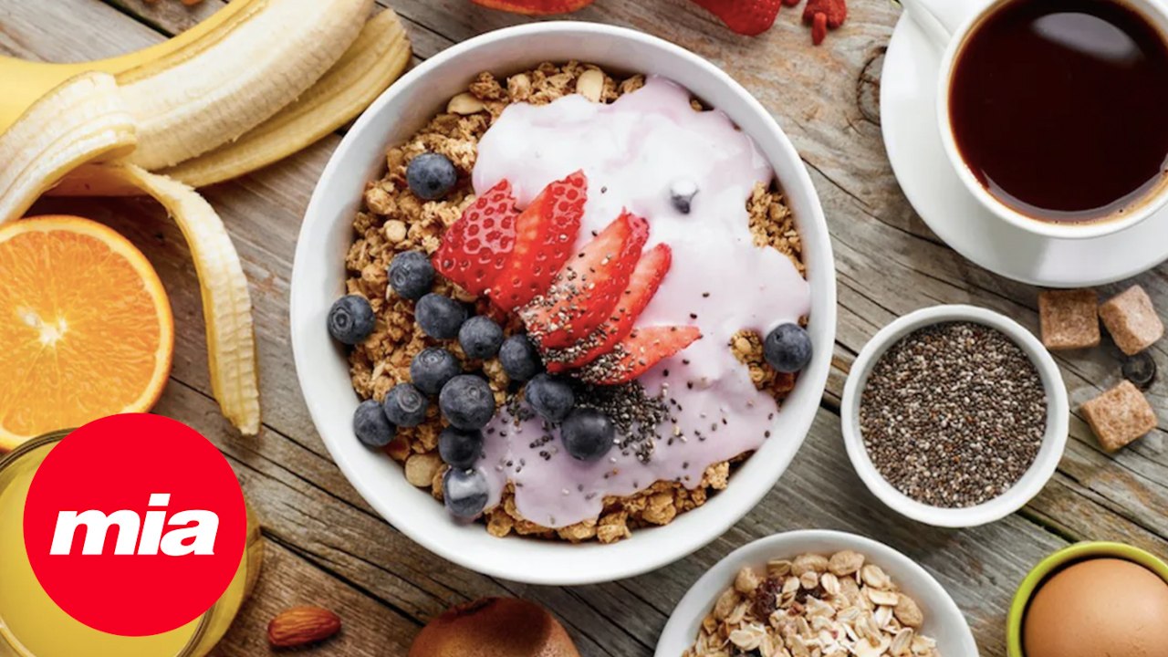 5 desayunos fáciles ricos en proteínas para saciarte toda la mañana