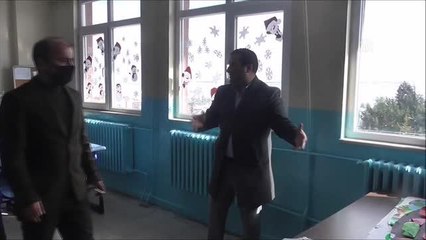 Pazaryeri Kaymakamı Altay, tadilatı süren okulları inceledi