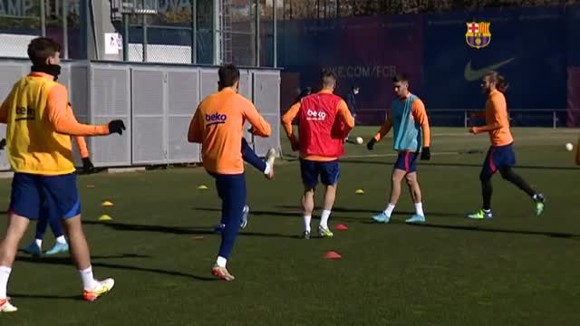 El Barça suma efectivos para preparar el partido contra el Atlético