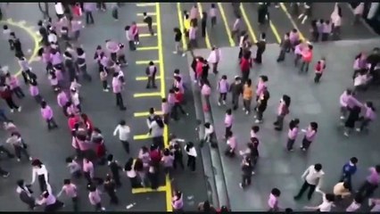 Yüzlerce öğrenci Edis ve Sefo'nun şarkısını söyledi, belediyeden davet gecikmedi