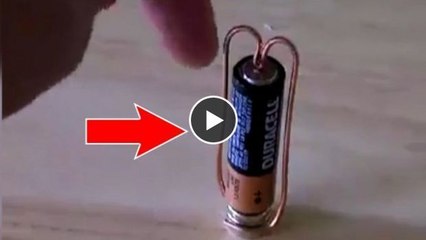 Mit einer Batterie und einer Büroklammer können Sie den kleinsten Motor der Welt bauen!