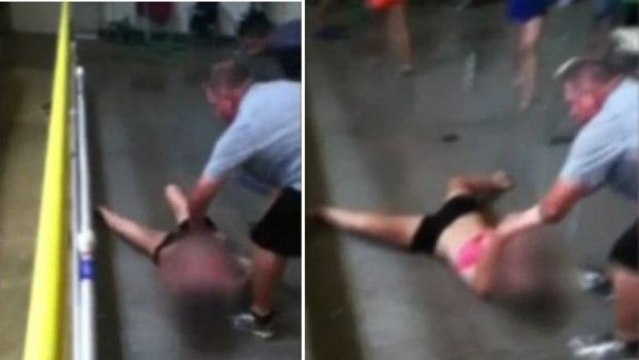 Die Schülerin weigert sich am Schwimmunterricht teilzunehmen. Doch die Reaktion vom Lehrer ist inakzeptabel