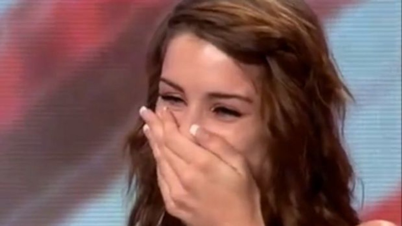 Diese junge Frau hat an einem Gesangswettbewerb teilgenommen. Und ihre Stimme hat die Jury entzückt.