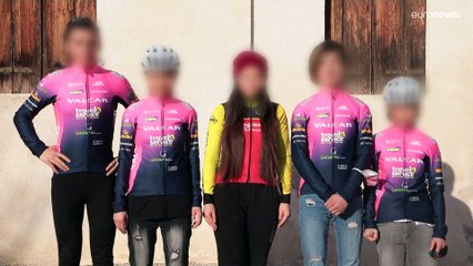 I talebani odiano le sportive: la storia di 5 cicliste afghane scappate in Italia