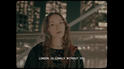 Holly Humberstone - London Is Lonely