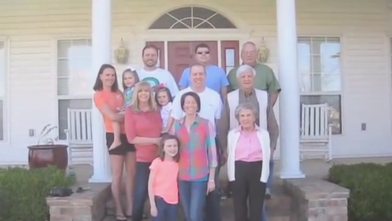 Familienbild mit überraschender Ansage!