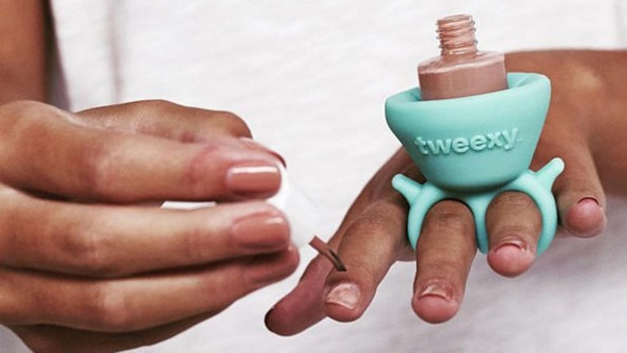 Tweexy: das neue unentbehrliche kleine etwas zum nägellackieren