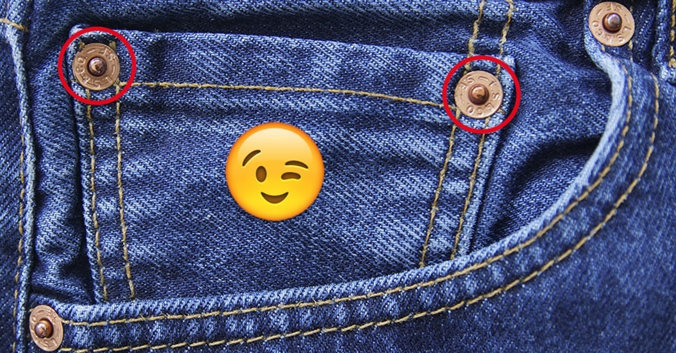 Dazu dienen die kleinen Nieten auf den Vordertaschen der Jeans