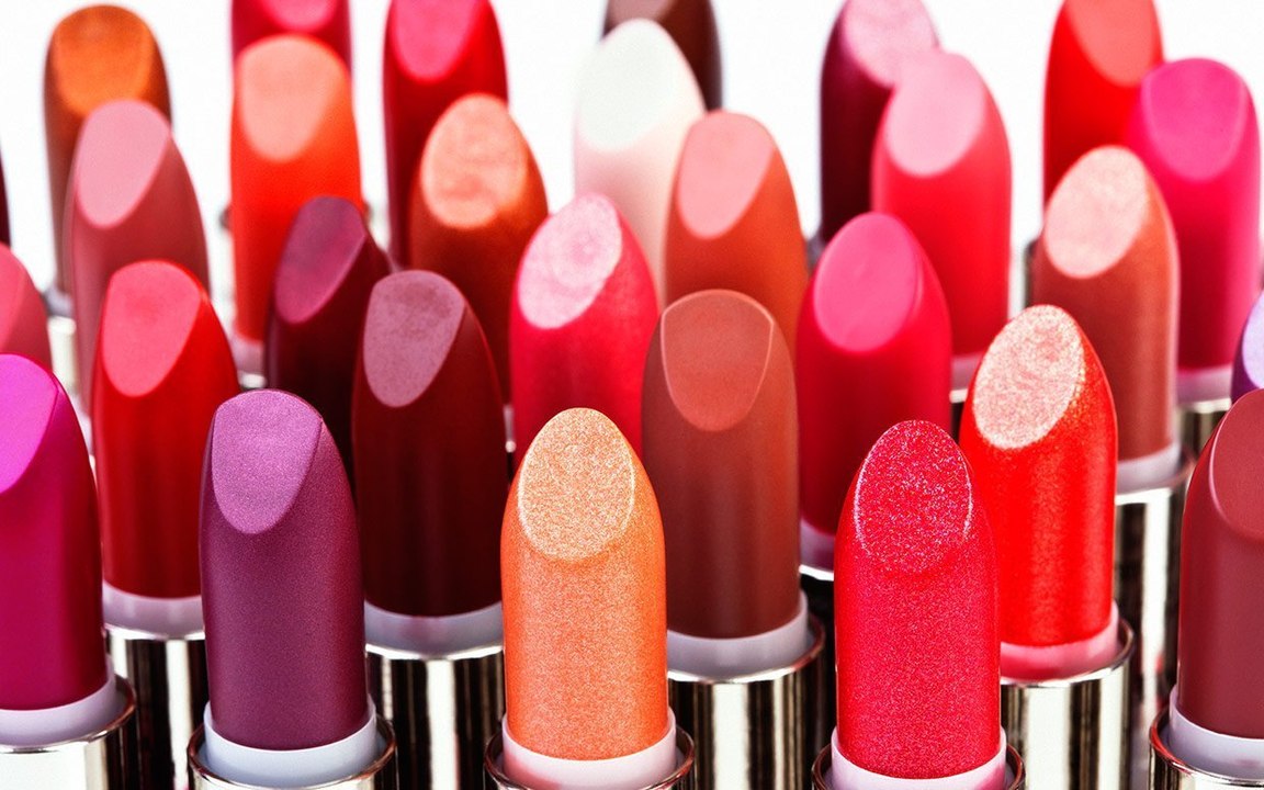 Was in unseren Lippenstiften wirklich so alles drin ist