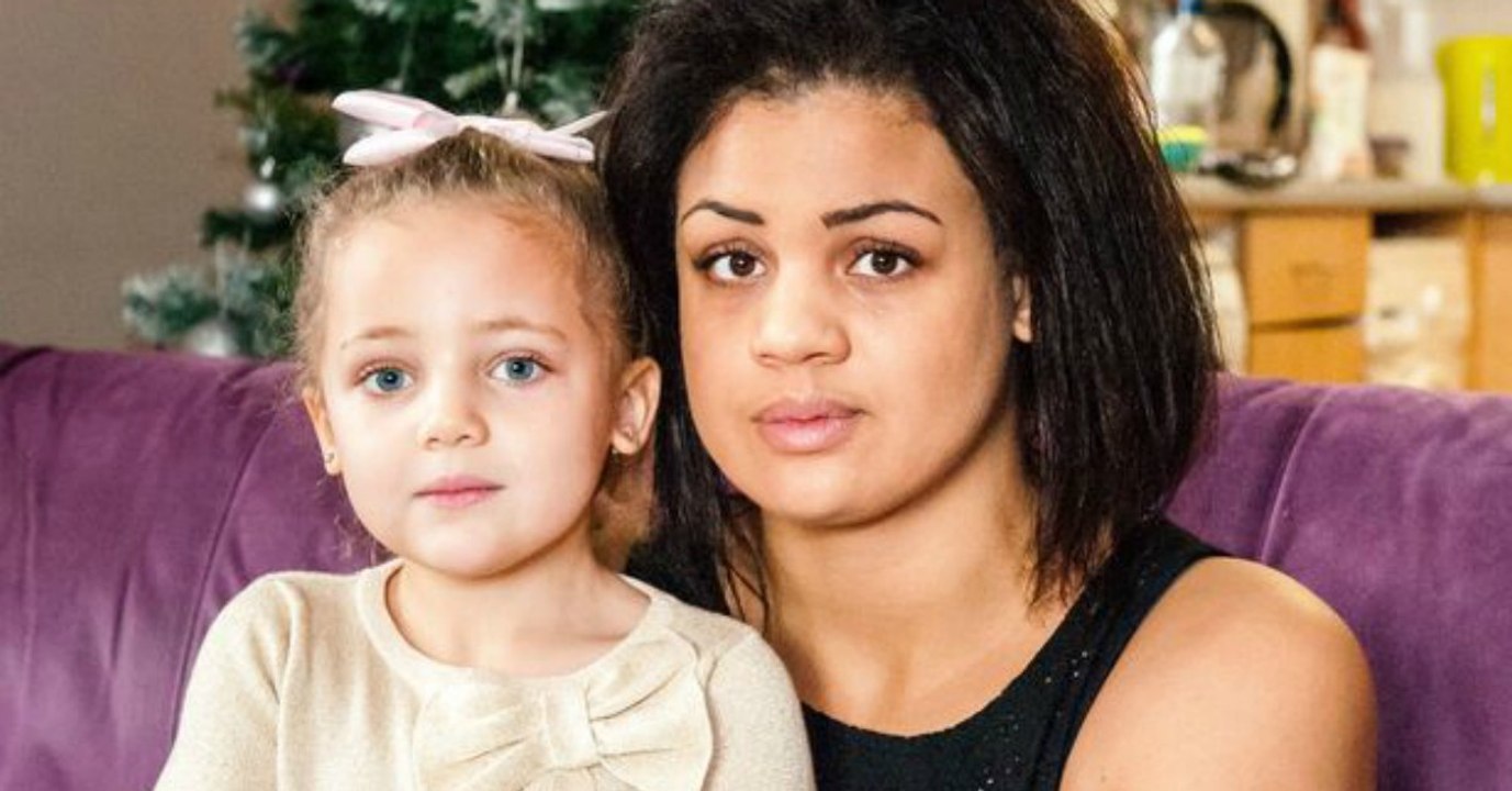 McDonald's: Als diese Mutter mit ihrer Tochter auf die Toilette geht, erleben sie Grauenhaftes