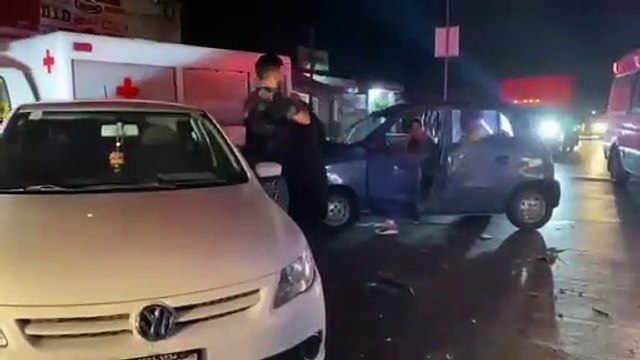 na carambola entre tres vehículos particulares dejó un saldo de cinco personas lesionadas