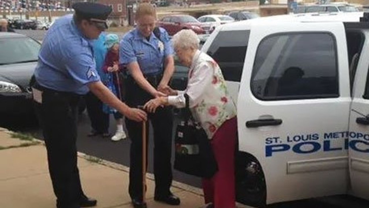 Edie Simms: Mit 102 Jahren wird sie endlich an ihrem Geburtstag verhaftet