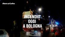 Incendio oggi a Bologna, il video