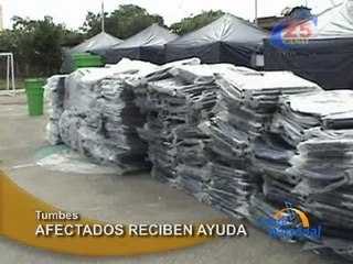AFECTADOS RECIBEN AYUDA - TUMBES