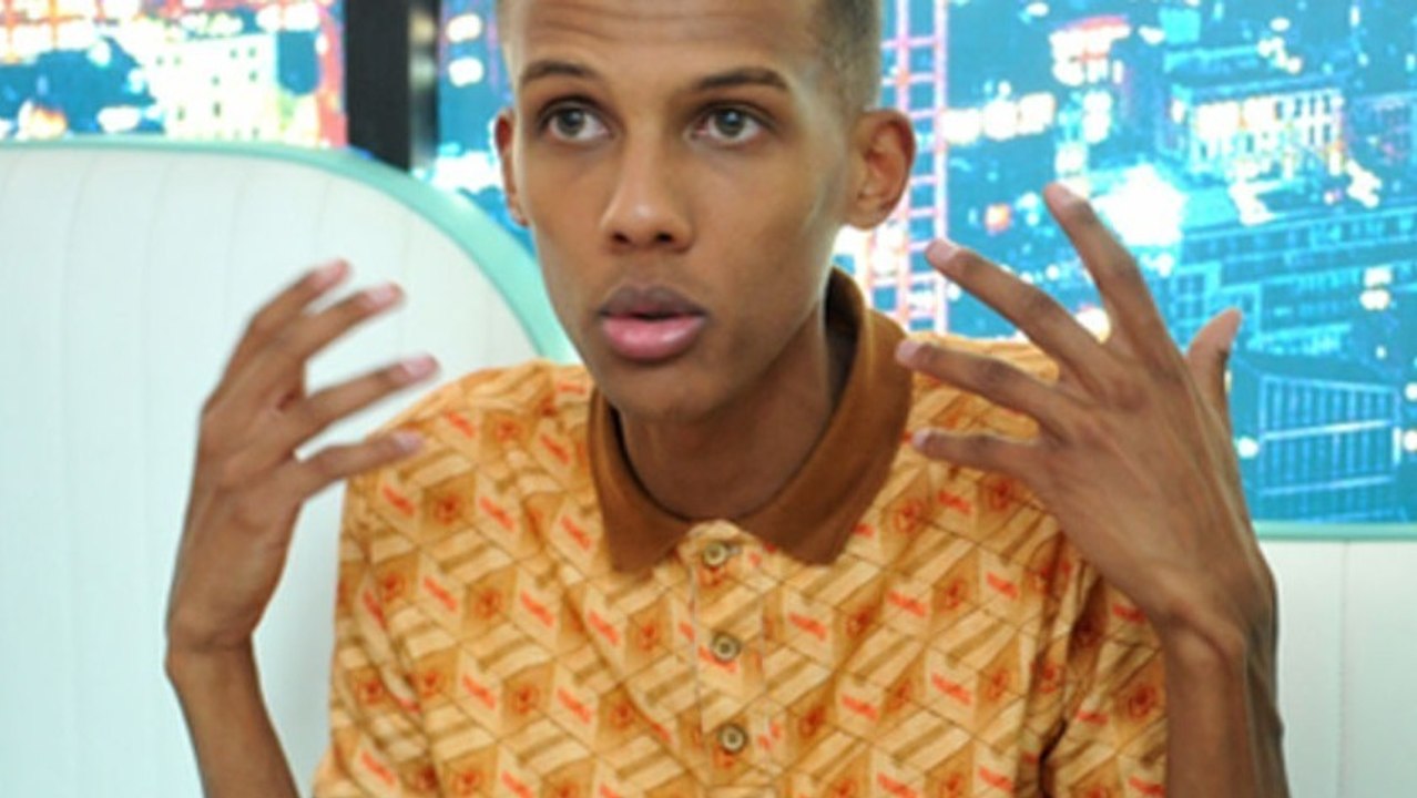 DAS sind die Gründe für die lange Stille um Stromae, den Sänger des Hits "Papaoutai"!