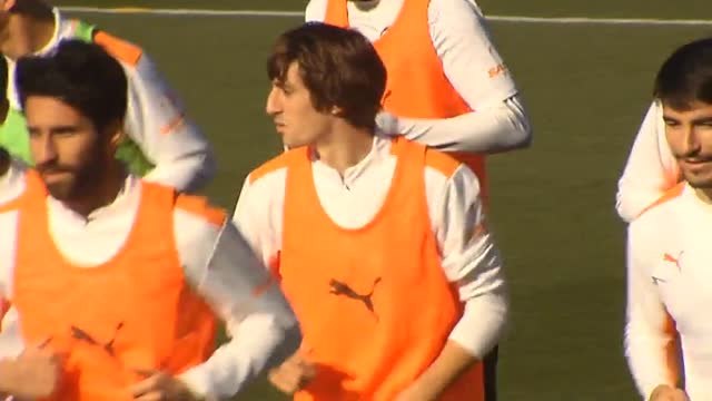 El Valencia CF prepara los cuartos de Copa de mañana ante el Cádiz