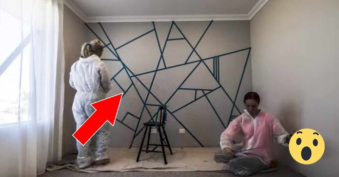 Sie bekleben eine Wand mit Klebeband. 30 Minuten später sind alle begeistert!