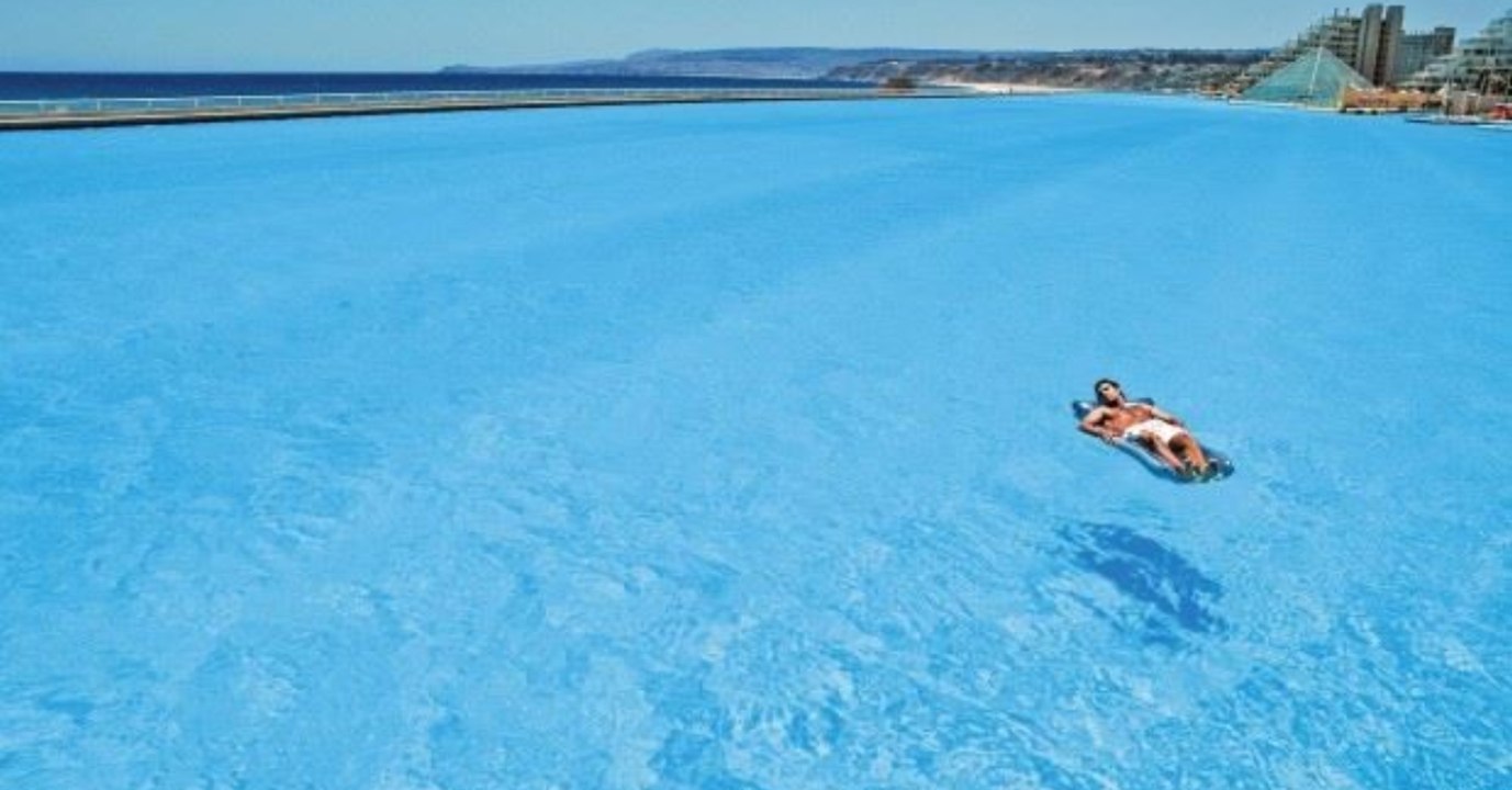 Der größte Swimming-Pool der Welt in San Alfonso del Mar in Chile