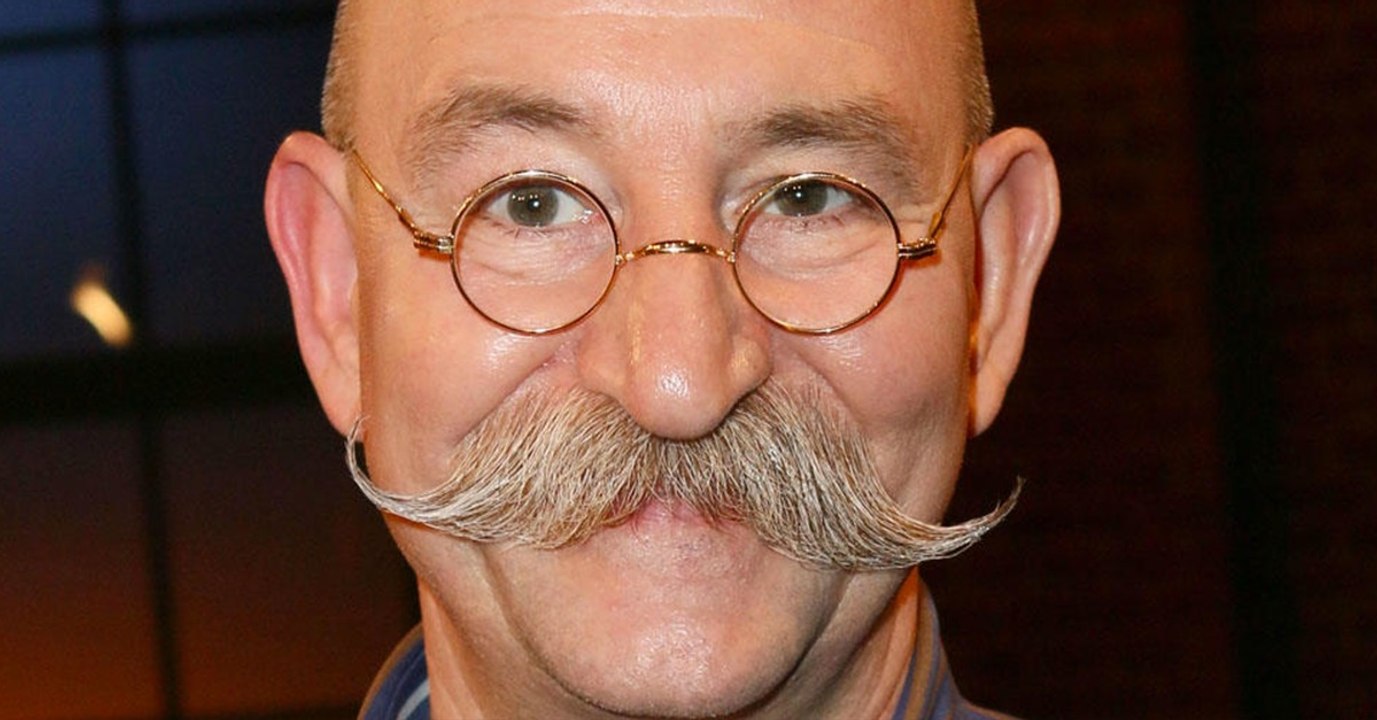 Ein Foto von Horst Lichter beruhigt 'Bares für Rares'-Fans!