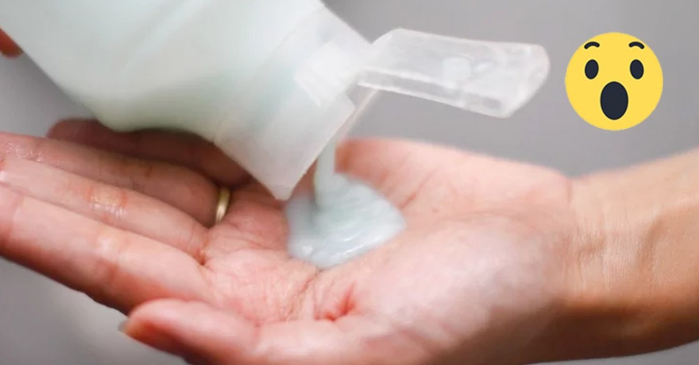 Ihr Lieblingstshirt ist eingelaufen. Doch mit diesem Wundermittel kann sie es ganz einfach retten.